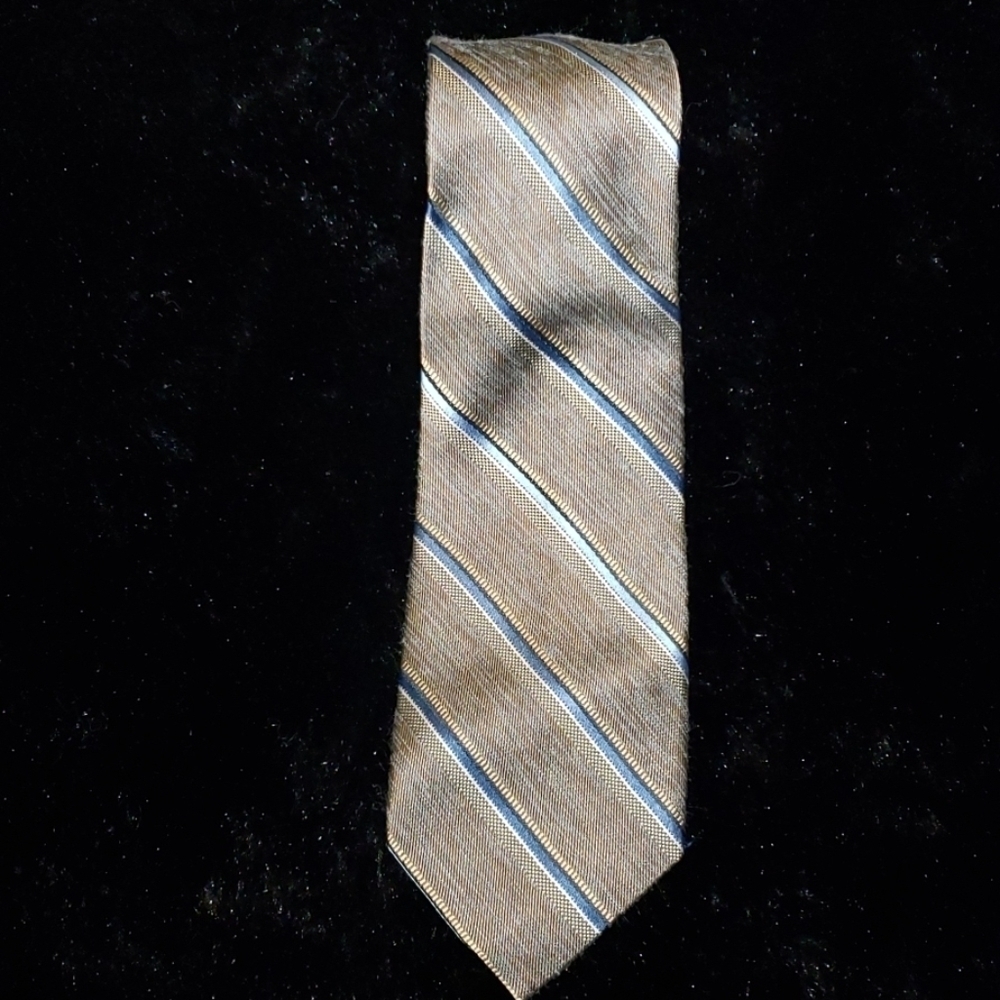 Pronto Uomo Platinim Striped Tie 3" Width stripes